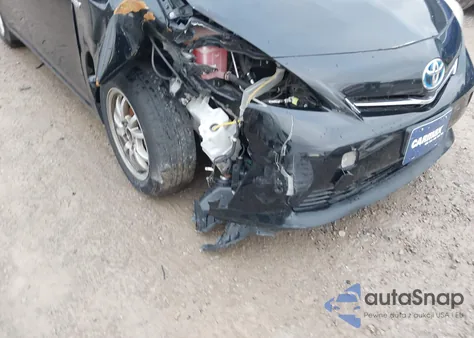 2013 Toyota Prius V Three из США, поврежденный, VIN JTDZN3EU4D3218498